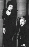 18.gif (33831 bytes)